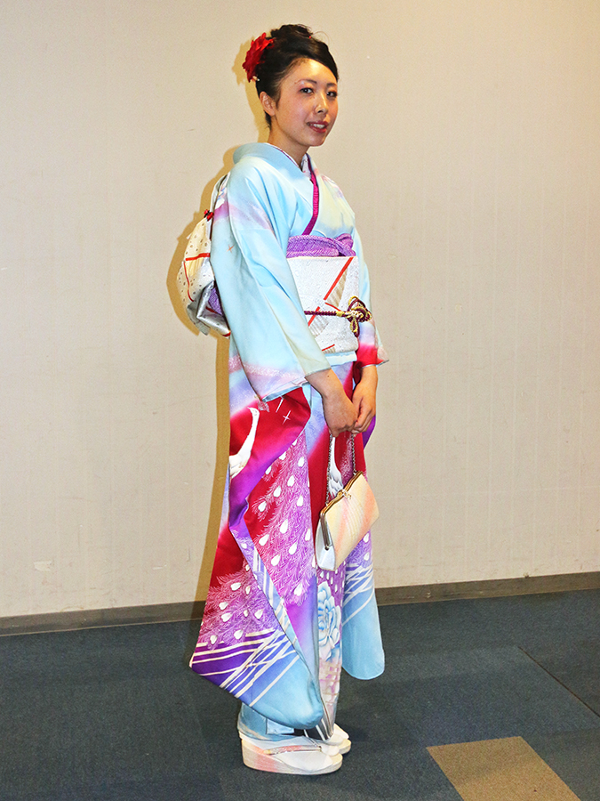 No.700 Y 振袖スナップ写真2